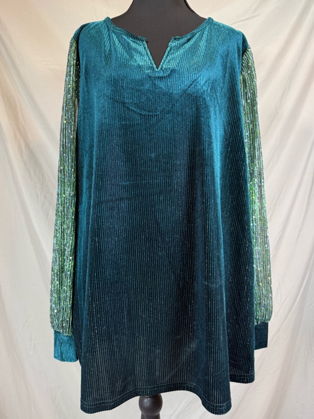 Bloomchic Green Velvet Tunic Top ✨ Sequin Sheer Sleeve Holiday Top 14/16